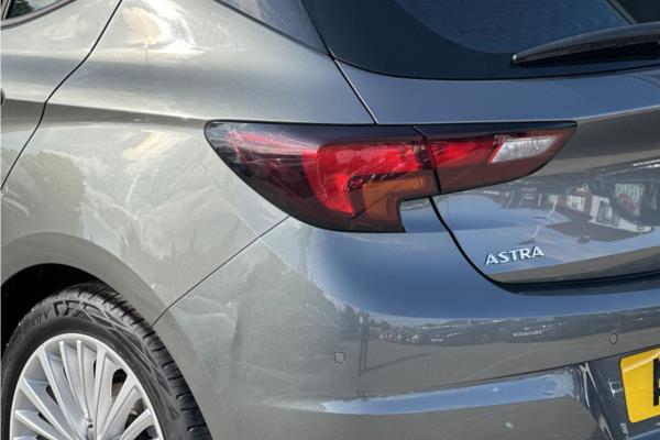 2021 Vauxhall Astra 1.2 Turbo Elite Nav Premium Hatchback 5dr Petrol Manual Euro 6 (s/s) (145 ps) - Leather, photo 39