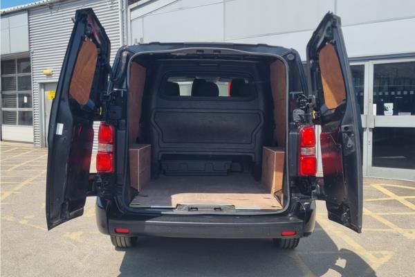 2019 Vauxhall Vivaro 2.0 Turbo D 3100 Sportive Crew Van 5dr Diesel Manual Euro 6 (s/s) (120 ps) - Cloth, photo 14