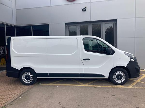 2018 VAUXHALL VIVARO - Cloth, photo 9