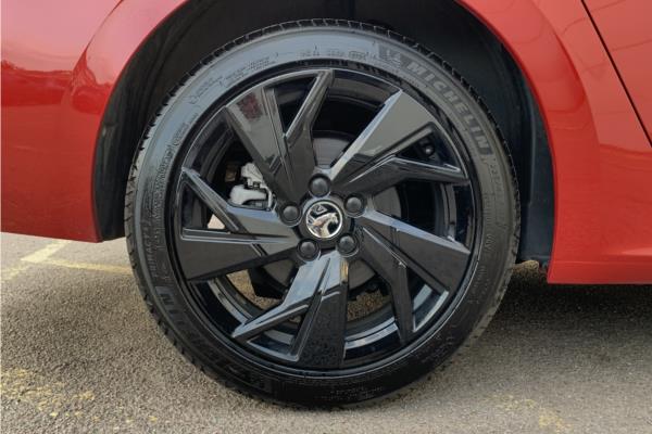 2024 VAUXHALL ASTRA - Jet Black Greta, photo 20