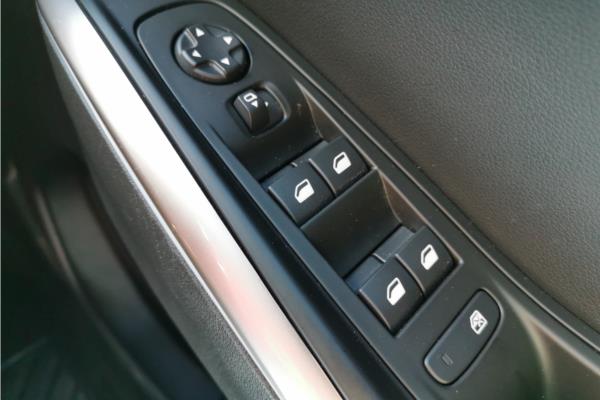 2022 Vauxhall Grandland 1.5 Turbo D SRi SUV 5dr Diesel Auto Euro 6 (s/s) (130 ps) - Cloth, photo 22