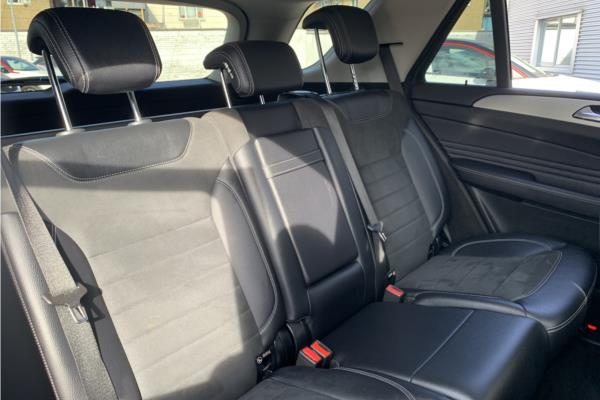 Non Franchise 2015 Mercedes-Benz M Class 3.0 ML350 V6 BlueTEC AMG Line SUV 5dr Diesel G-Tronic 4WD Euro 6 (s/s) (258 ps) - Mixed Leather - Fabric/Cloth, photo 13