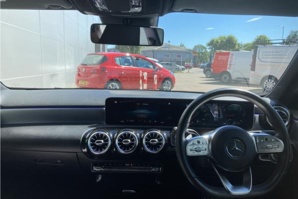 Non Franchise 2019 MERCEDES-BENZ A 200 D AMG LINE PREMIUM - Leather, photo 9