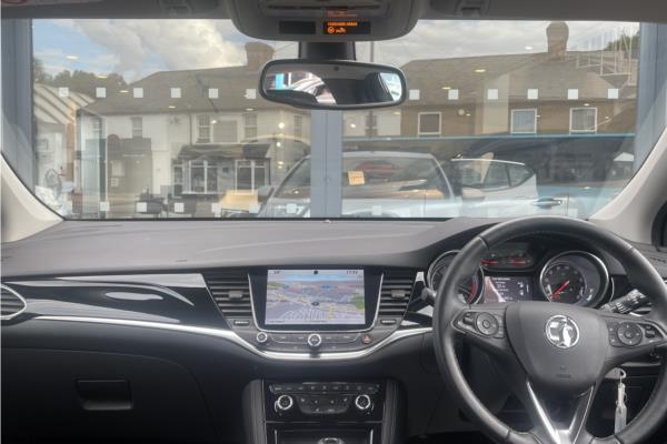 2019 Vauxhall Astra 1.4i Turbo GPF Elite Nav Hatchback 5dr Petrol Auto Euro 6 (s/s) (150 ps) - Leather, photo 10