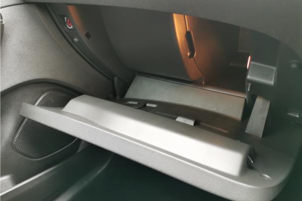2022 Vauxhall Grandland 1.2 Turbo Ultimate SUV 5dr Petrol Auto Euro 6 (s/s) (130 ps) - Black Alcantara, photo 26