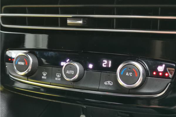 2021 Vauxhall Mokka 1.2 Turbo Ultimate Nav SUV 5dr Petrol Auto Euro 6 (s/s) (130 ps) - Alcantara, photo 16
