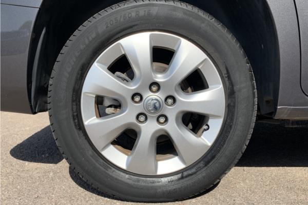 2020 Vauxhall Combo Life 1.2 Turbo Energy MPV 5dr Petrol Auto Euro 6 (s/s) (7 Seat) (130 ps) - Cloth, photo 20