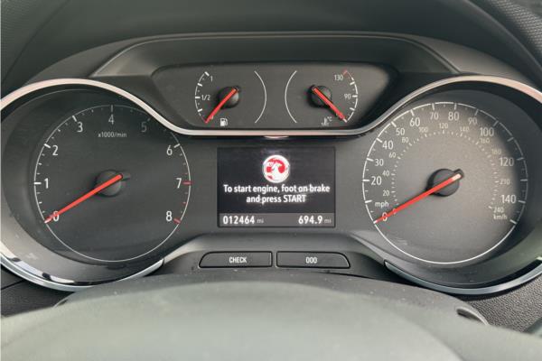 2022 Vauxhall Crossland 1.2 Turbo Ultimate SUV 5dr Petrol Auto Euro 6 (s/s) (130 ps) - Cloth/Alcantara, photo 43