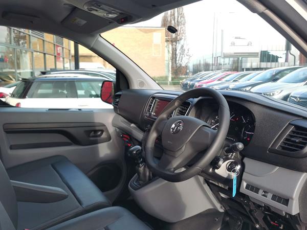 2020 VAUXHALL VIVARO - Curtiba Tritone, photo 11