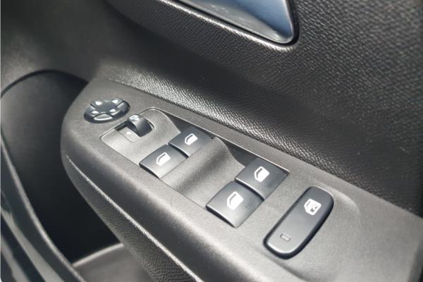 2021 Vauxhall Corsa 1.2 Turbo SRi Premium Hatchback 5dr Petrol Auto Euro 6 (s/s) (130 ps) - Cloth, photo 22