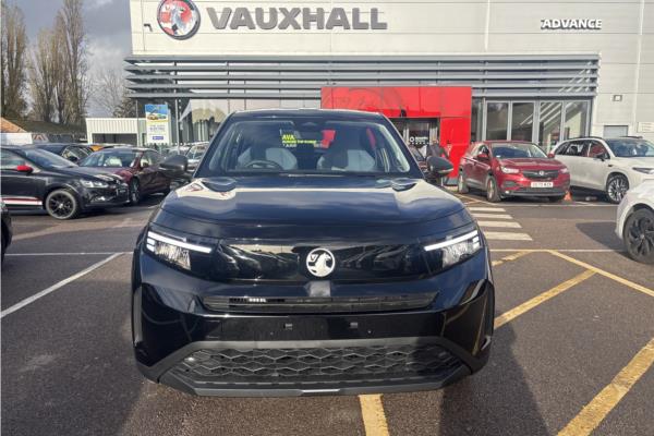 Vauxhall Frontera 1.2 Hybrid 110ps Design E-dct6 - Grey Cloth Seat, photo 2