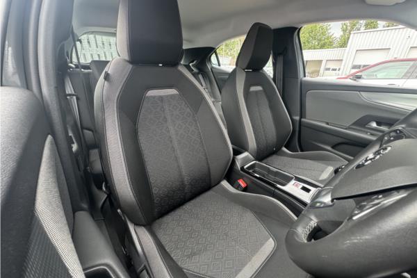2022 Vauxhall Mokka 1.2 Turbo Design SUV 5dr Petrol Manual Euro 6 (s/s) (130 ps) - Cloth, photo 34