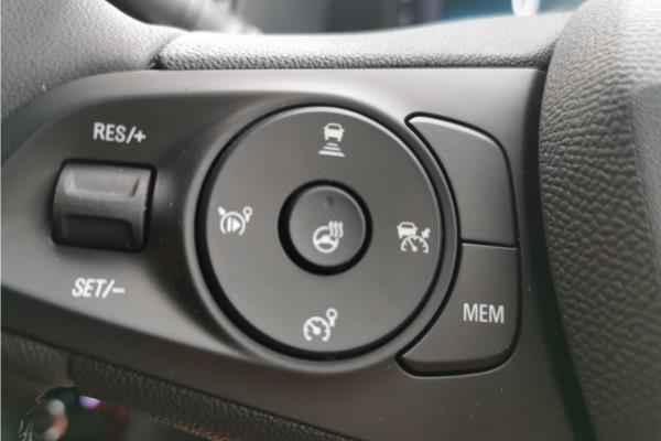 2023 Vauxhall Corsa-e 51kWh Ultimate Hatchback 5dr Electric Auto (156 ps) - Alcantara, photo 17