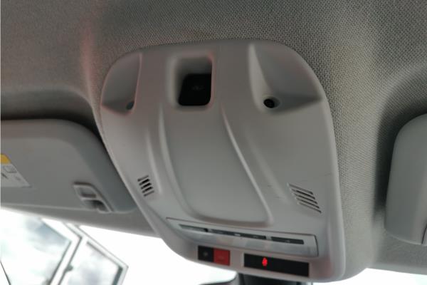 2021 Vauxhall Crossland 1.2 Turbo Elite Nav SUV 5dr Petrol Auto Euro 6 (s/s) (130 ps) - Leather, photo 25