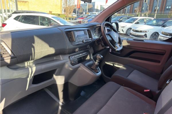 2021 Vauxhall Vivaro Life 1.5 Turbo D Edition M MPV 5dr Diesel Manual SWB Euro 6 (s/s) (9 Seat) (120 ps) - Cloth, photo 15