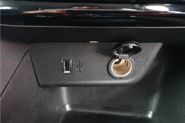 2020 Vauxhall Corsa 1.2 Turbo Elite Nav Hatchback 5dr Petrol Auto Euro 6 (s/s) (100 ps) - Cloth, photo 38