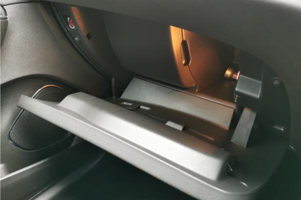2021 Vauxhall Grandland X 1.2 Turbo SRi Nav SUV 5dr Petrol Manual Euro 6 (s/s) (130 ps) - Cloth, photo 26