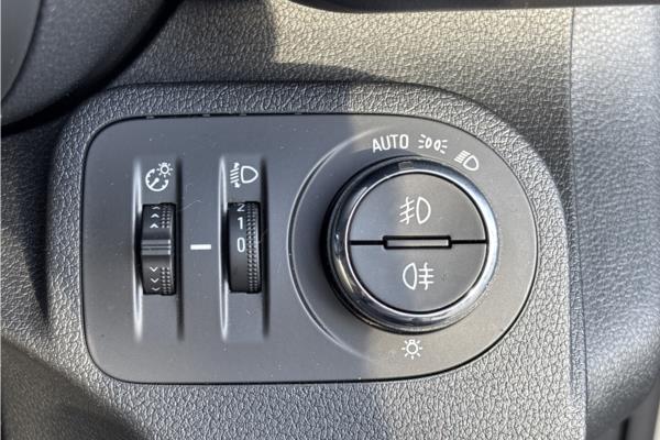 2021 Vauxhall Combo Life 1.2 Turbo SE MPV 5dr Petrol Auto Euro 6 (s/s) (130 ps) - Cloth, photo 21