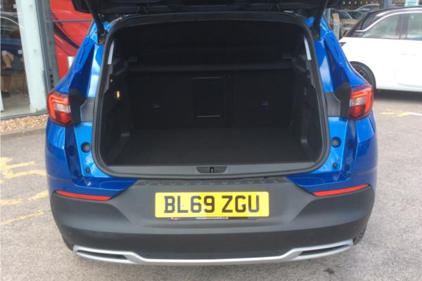2020 Vauxhall Grandland X 1.6 13.2kWh Elite Nav SUV 5dr Petrol Plug-in Hybrid Auto 4WD Euro 6 (s/s) Hybrid4 (300 ps) - Leather, photo 13