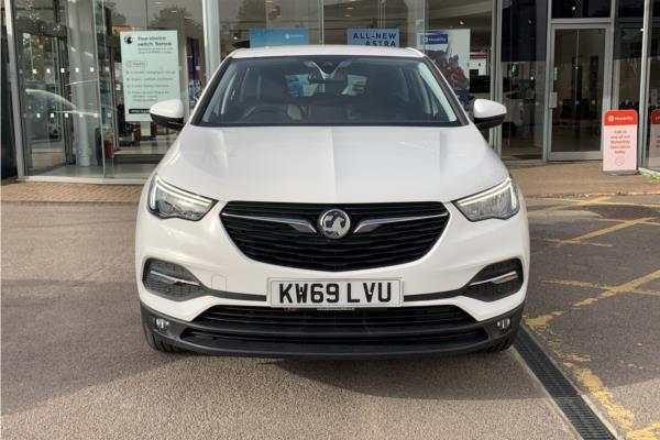 2019 Vauxhall Grandland X 1.2 Turbo GPF SE SUV 5dr Petrol Manual Euro 6 (s/s) (130 ps) - Cloth, photo 3