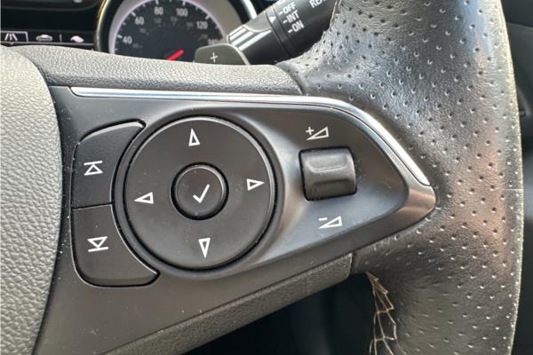2019 Vauxhall Insignia 2.0 Turbo D BlueInjection SRi VX Line Nav Sports Tourer 5dr Diesel Auto Euro 6 (s/s) (170 ps) - Cloth, photo 19