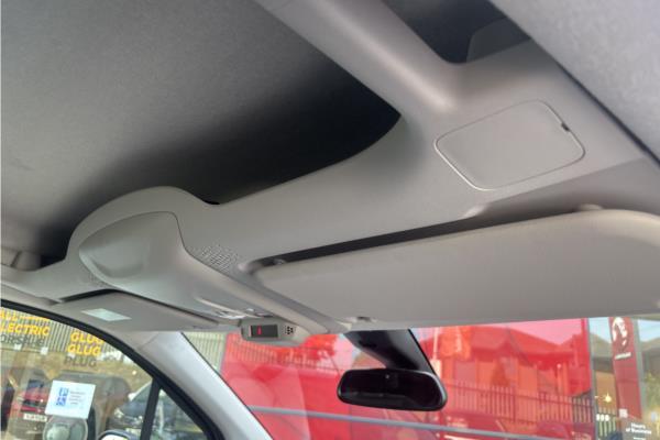 2021 Vauxhall Combo Life 1.2 Turbo SE MPV 5dr Petrol Auto Euro 6 (s/s) (130 ps) - Cloth, photo 38